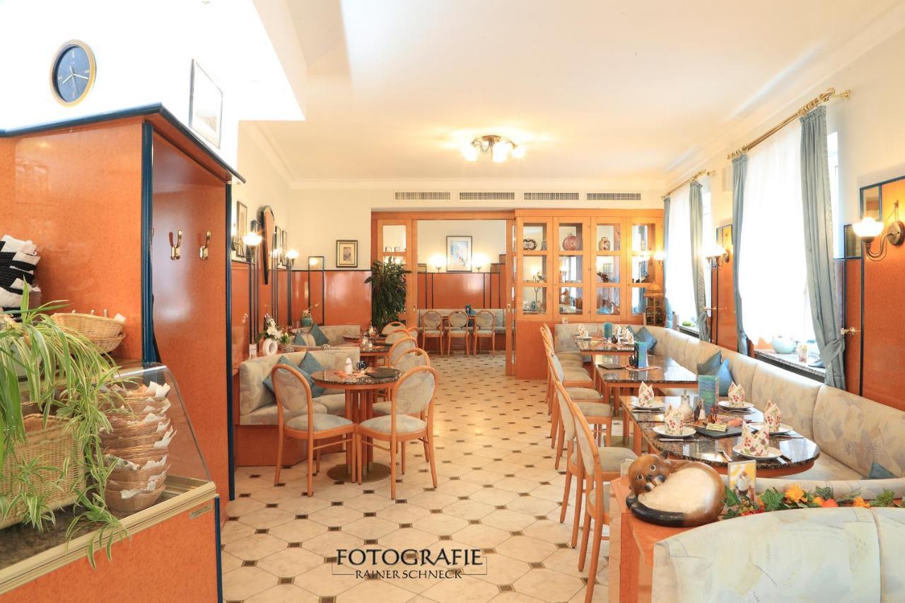 Hotel Cafe Am Donautor Kelheim Exteriér fotografie
